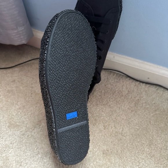 Meet your Posher, Rasheen - Picture 4 of 6